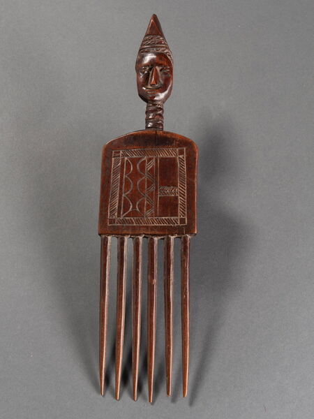 Akan Prestige Comb