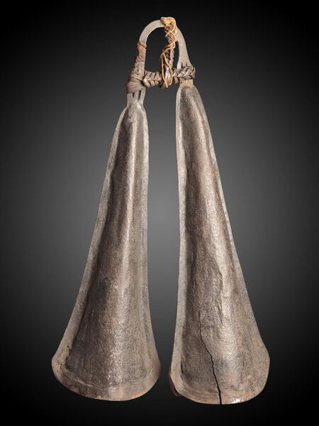Mangbetu Double Bell