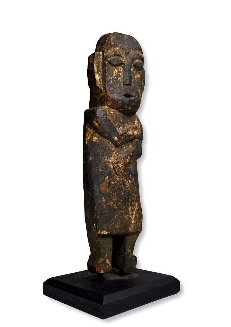 Nepalese Ancestor Shrine Figure