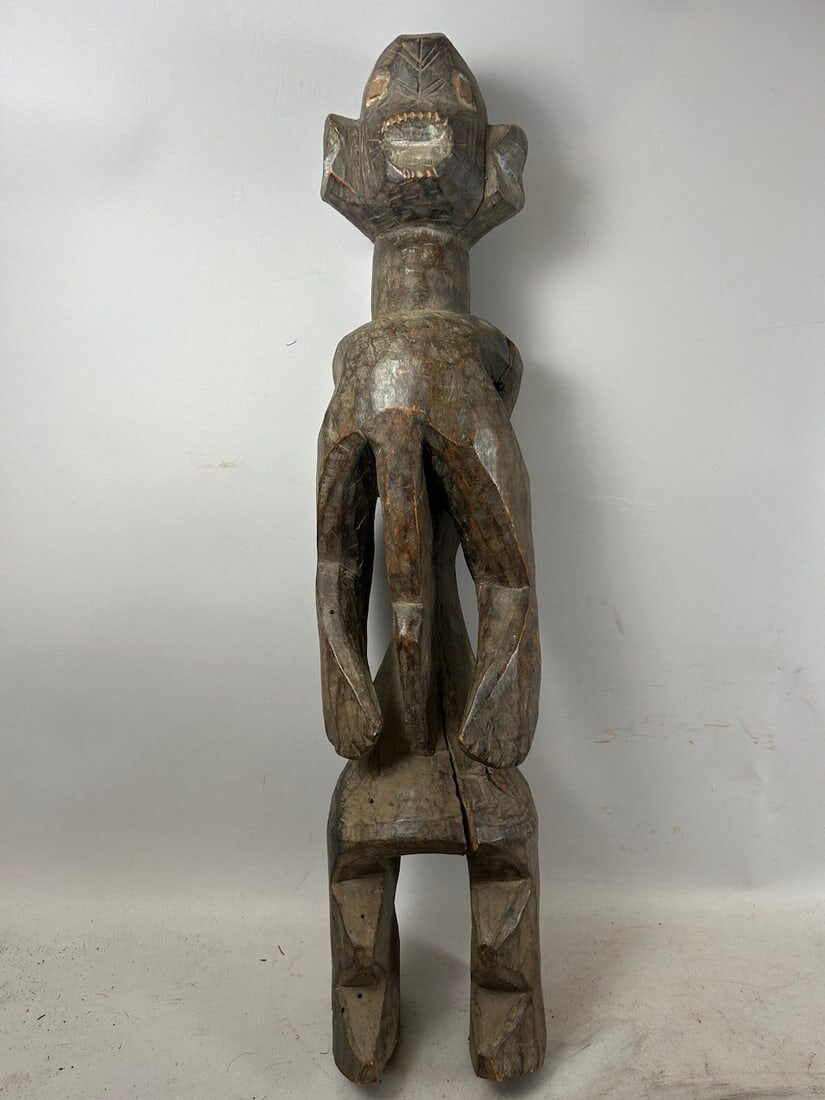 Mumuye Male Figure