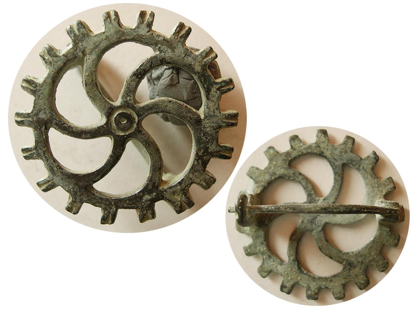 Roman Bronze Circular Fibula